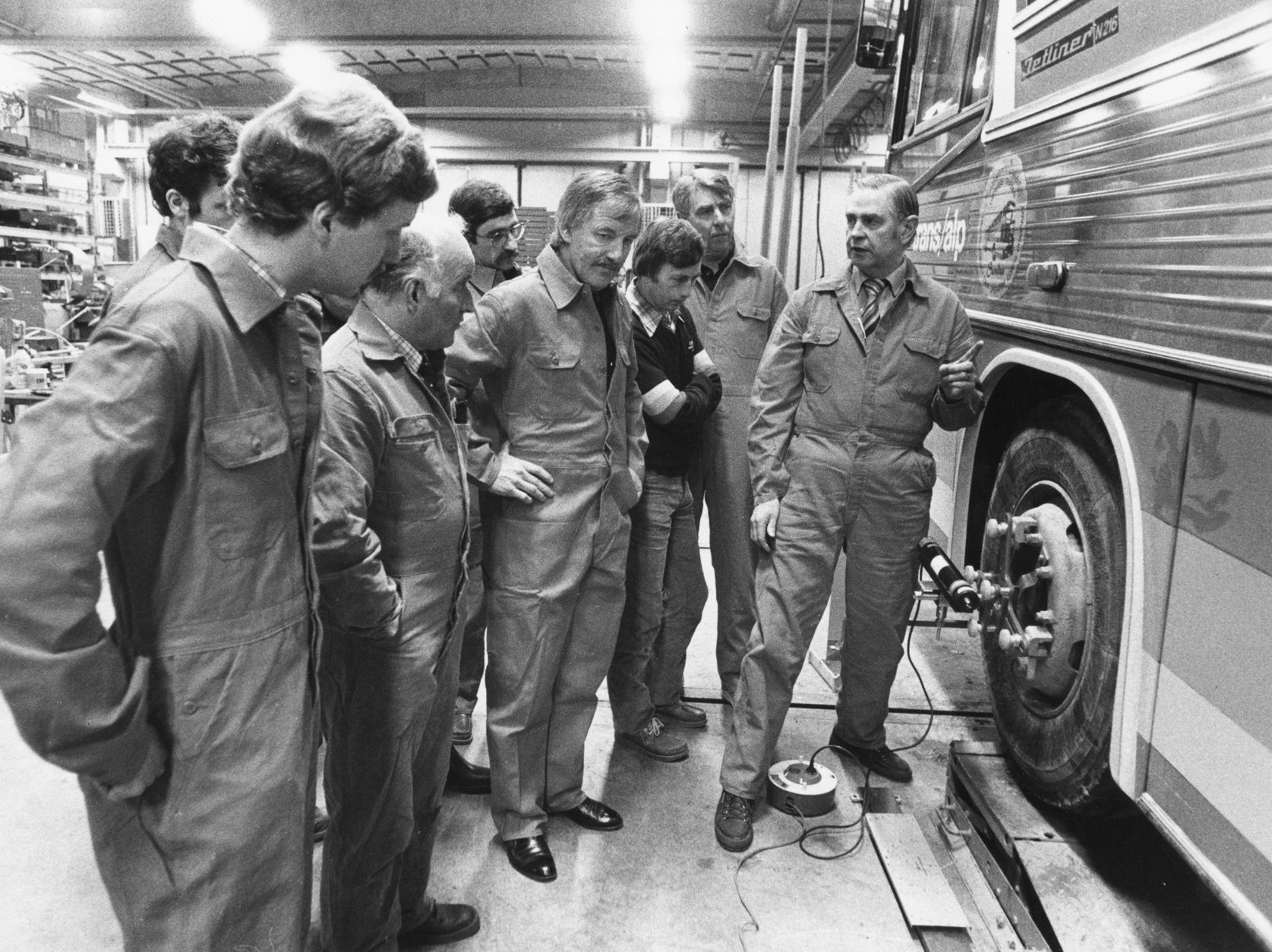 Wheel alignment training with Josam founder