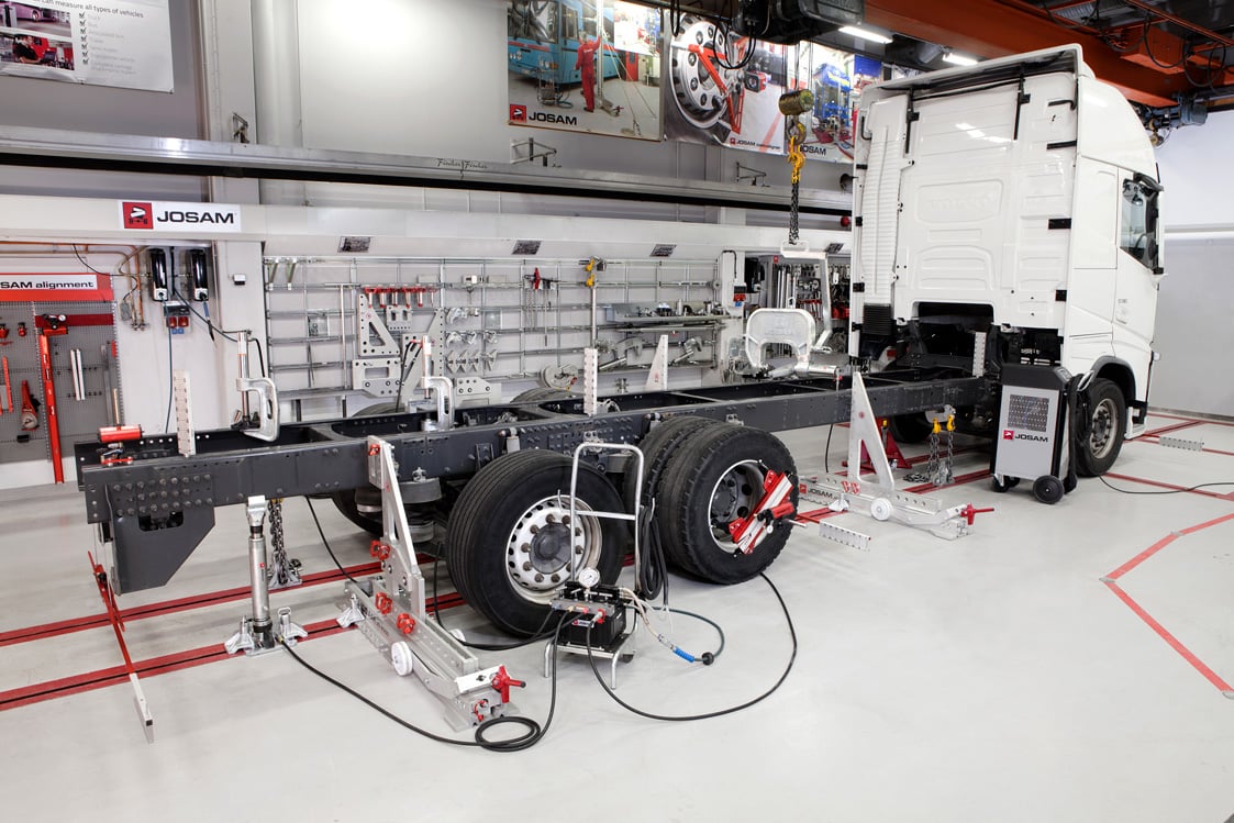 Frame Press Collision Repair System